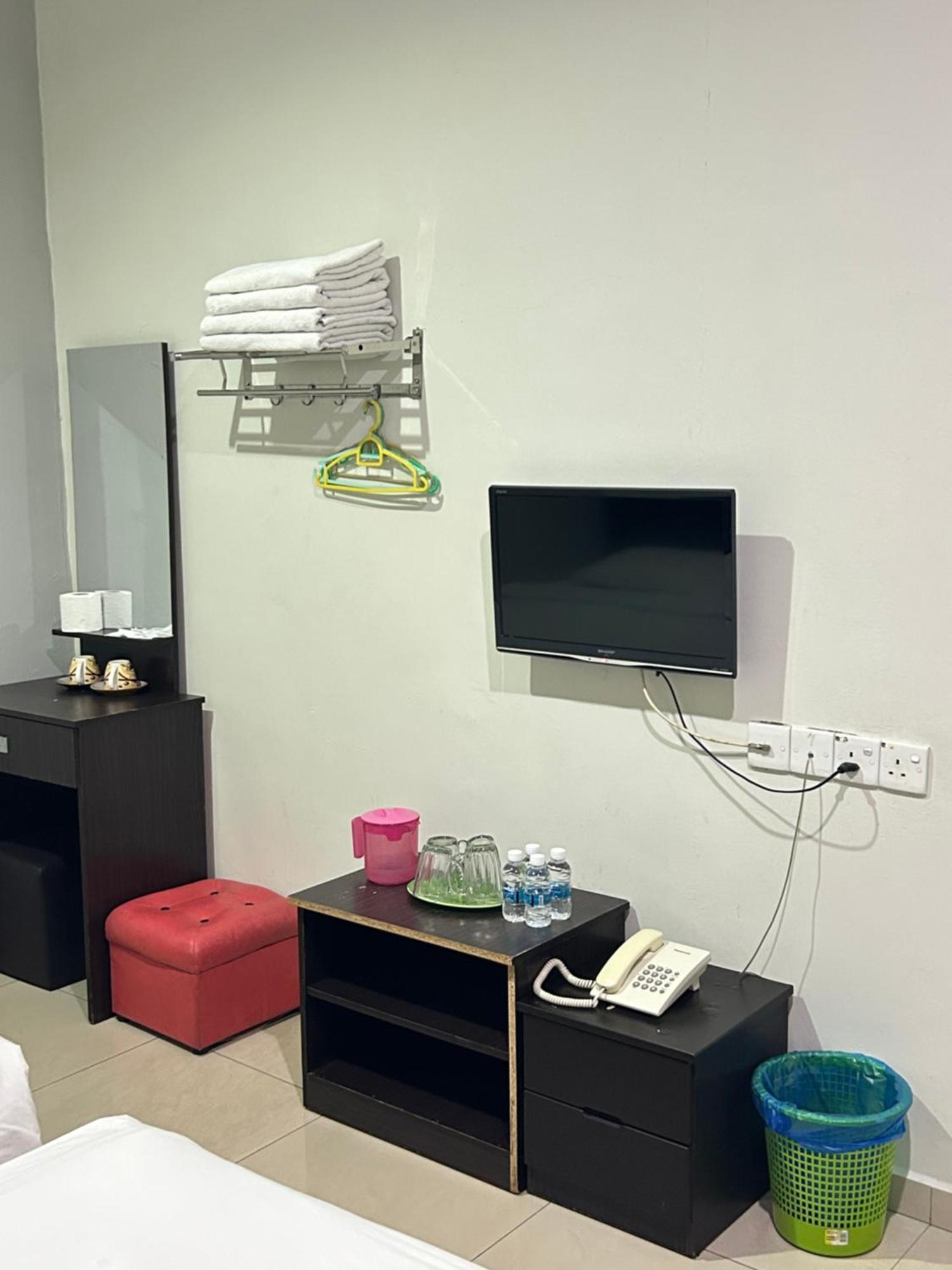 Hotel Formosa Bukit Katil Kampong Bukit Katil Екстериор снимка